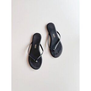 TKEES Lily Liners Black Leather Round Toe Thong Flip Flops, Size 6/37